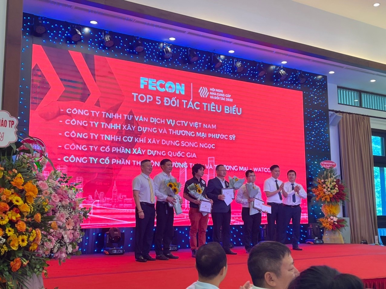 Song Ngọc vinh dự được chọn tốp 5 đối tác thi công tiêu biểu.