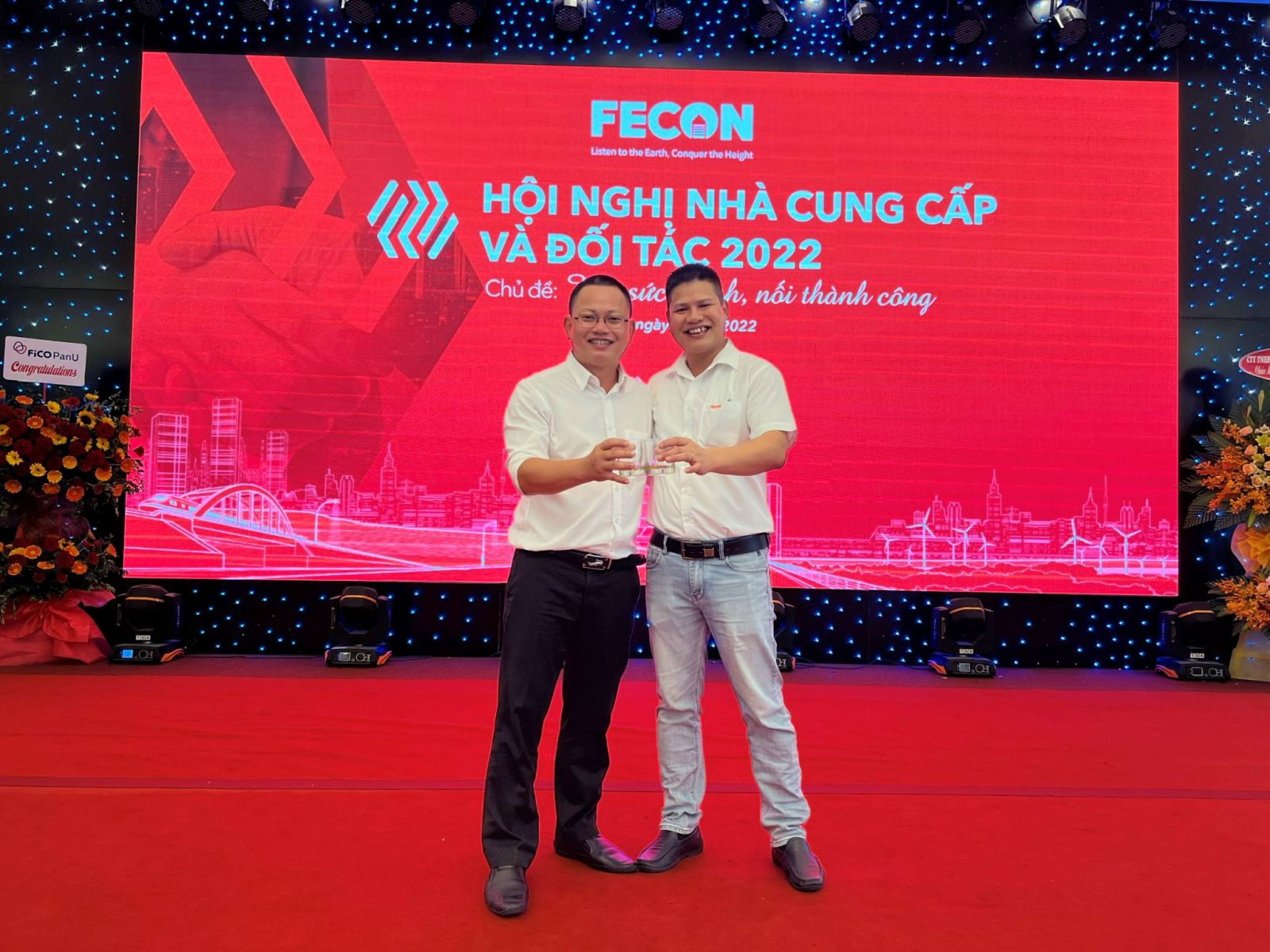 Song Ngọc vinh dự được chọn tốp 5 đối tác thi công tiêu biểu.
