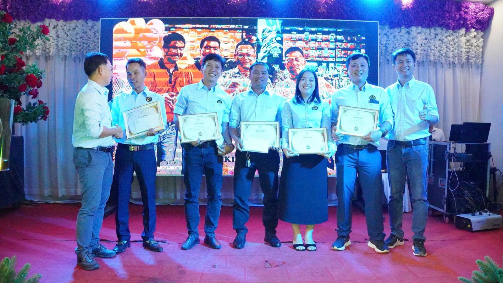 TIỆC TẤT NIÊN CUỐI NĂM 2025