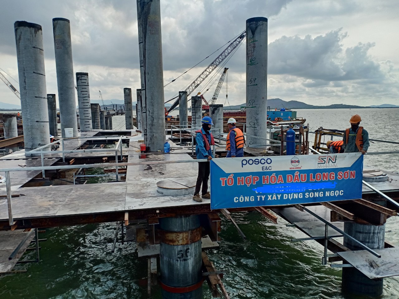 DỰ ÁN CẢNG TỔ HỢP HOÁ DẦU LONG SƠN MIỀN NAM( LSP)